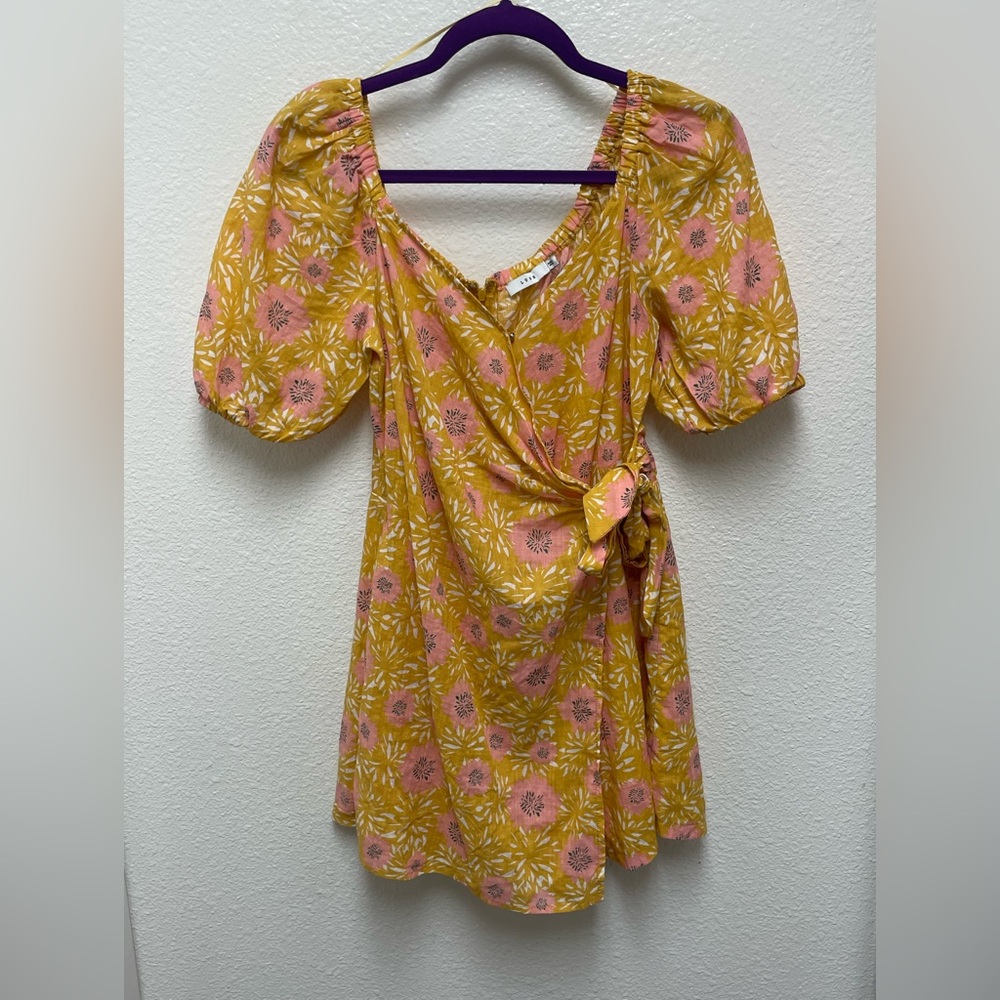 Lush Yellow and Pink Floral Wrap Faux Dress Romper Puff Sleeves Women’s Medium